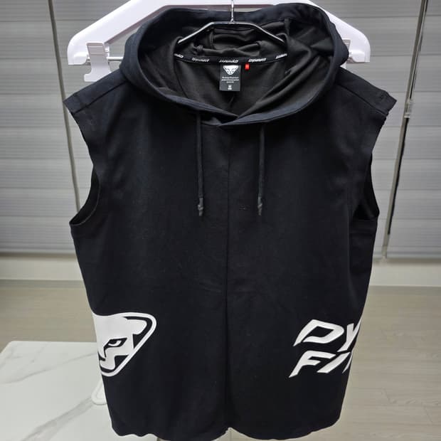 다이나핏 민소매 후드