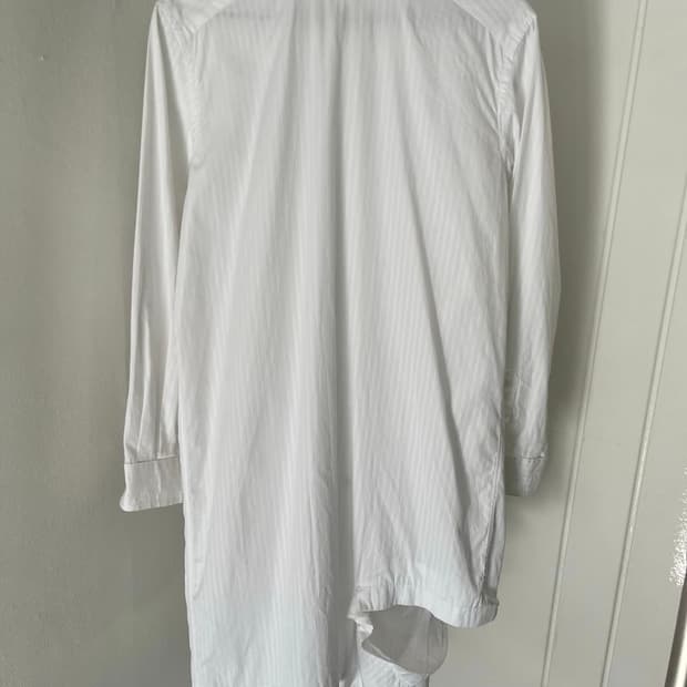 토가 아카이브 포인트 홀 셔츠 원피스