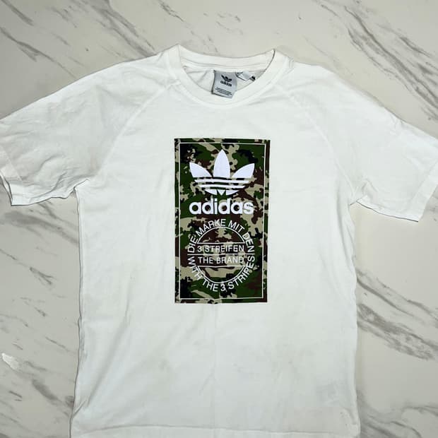 Adidas Originals Camo White Tee Size/M