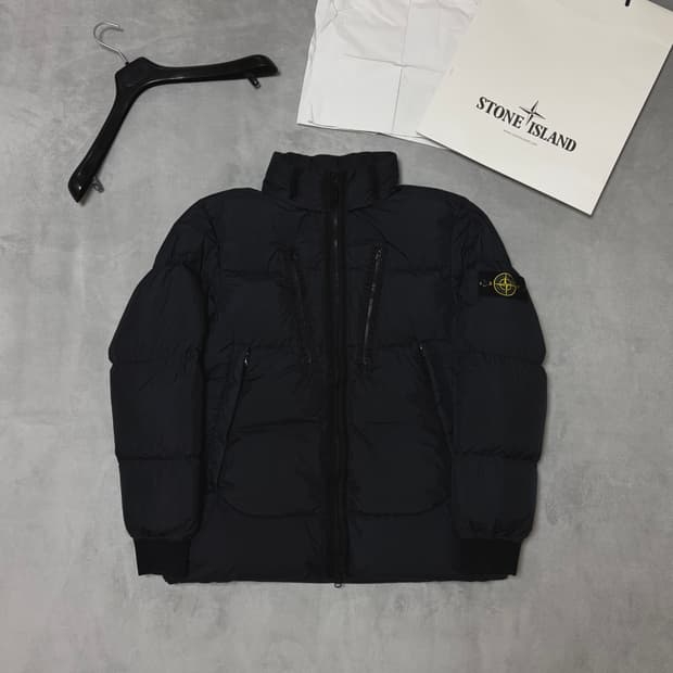스톤아일랜드 패딩
