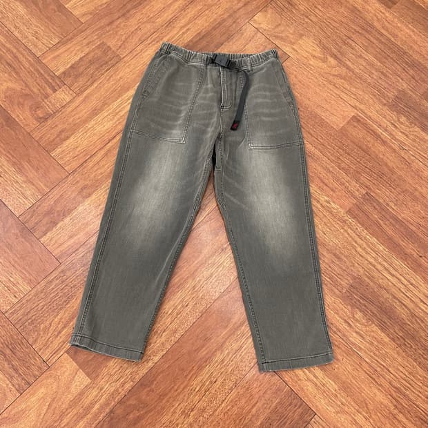 그라미치 데님 루즈 테이퍼드 팬츠