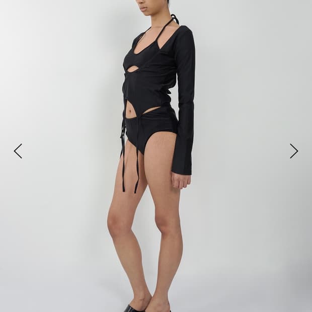 NACHE 나체 3-PIECE GARTER SWIM SUIT BLACK