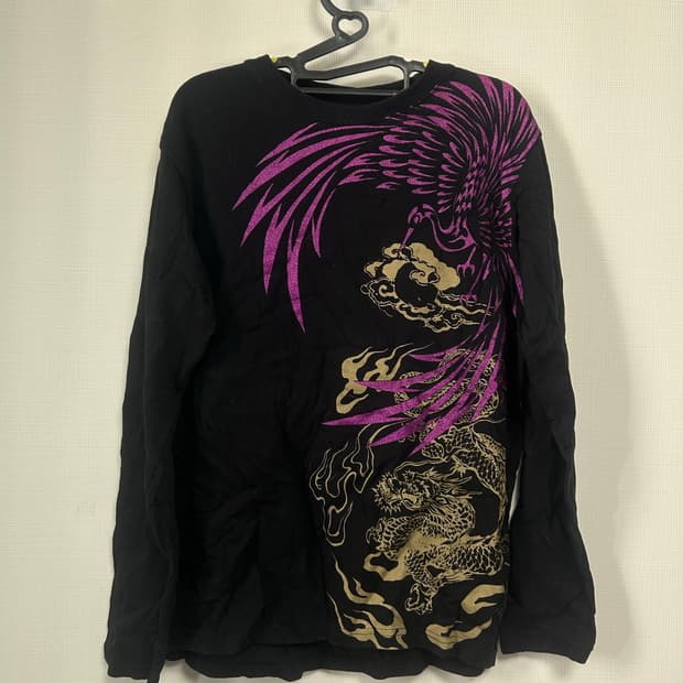 빈티지 드래곤 프린팅 롱슬리브