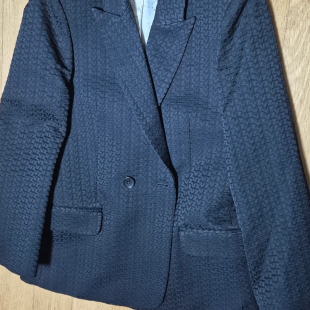 쟈딕앤볼테르 자켓 38사이즈