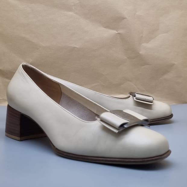 페라가모 여성구두 250 굽5