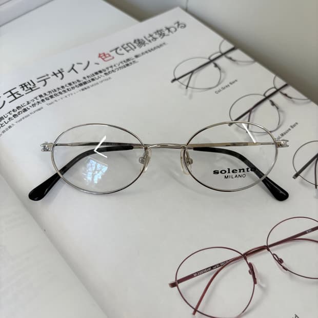 실버 오벌형 빈티지 안경