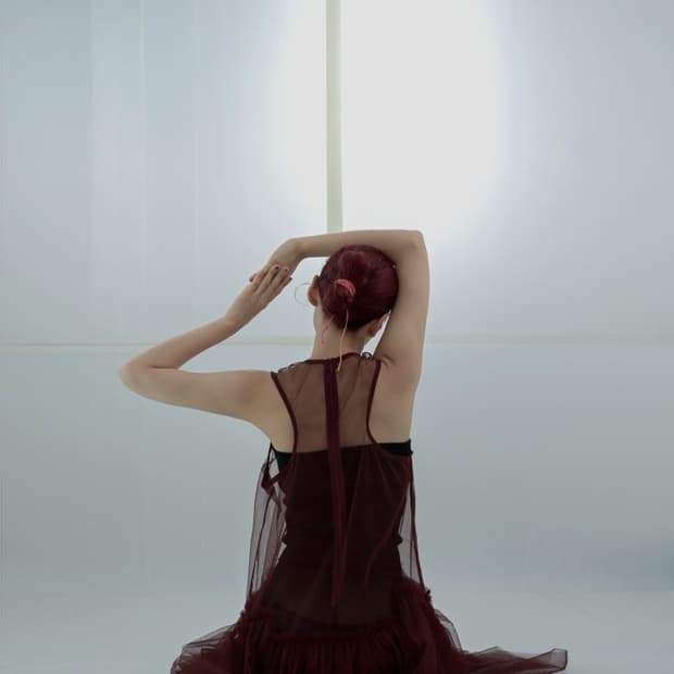 에옹쓰 샤샤 2021 버건디