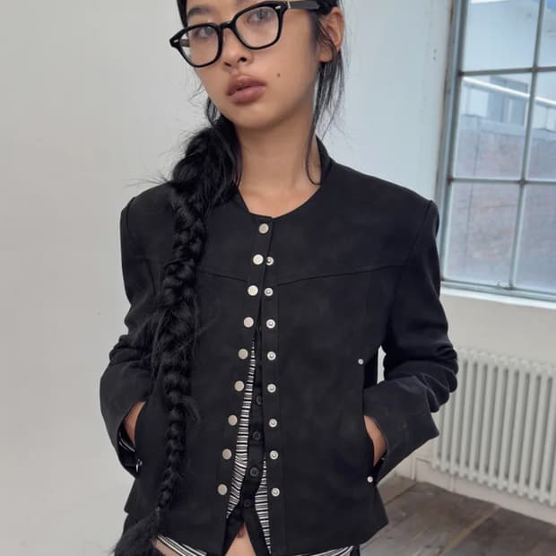 포르테나 레더 스냅 크롭 자켓 블랙 