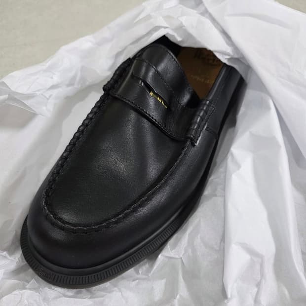 [새상품] 닥터마틴 Penton Calf 로퍼 300