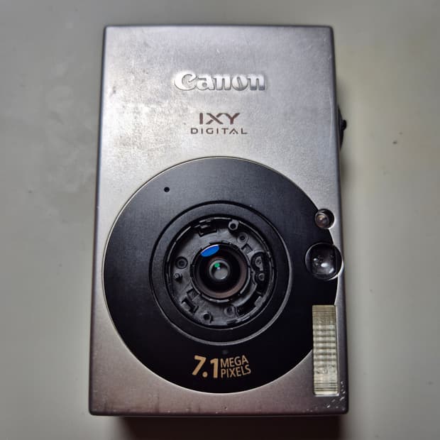 캐논 IXY10