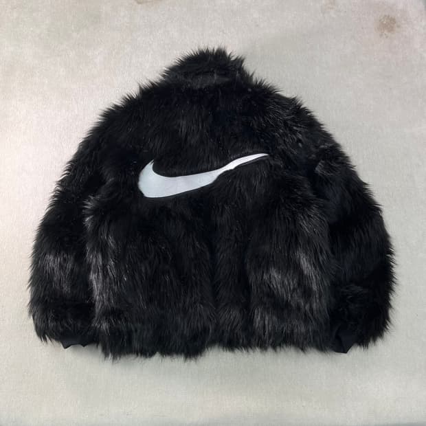 100 나이키 x 앰부쉬 리버시블 포우퍼 코트 블랙