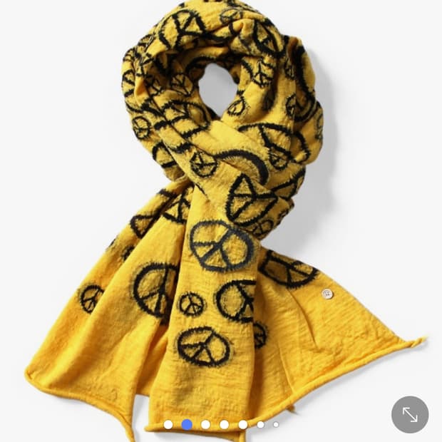 캐피탈 피스머플러 