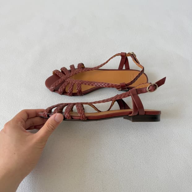 [EU39]SOULIERS Sézane 레더 샌들