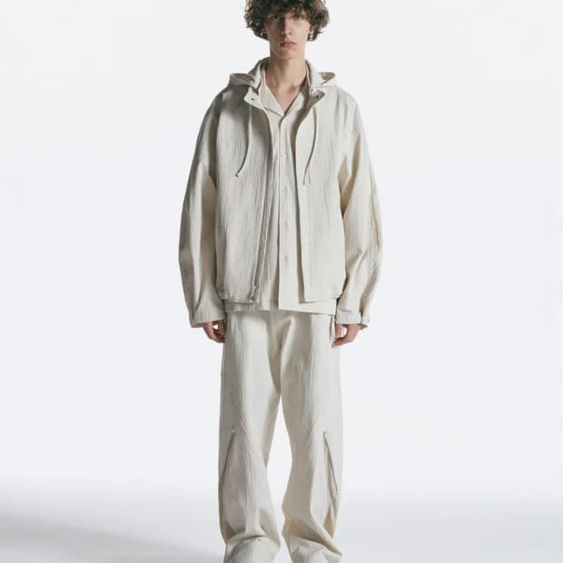 인사일런스 디테처블 후드 자켓 ECRU M사이즈