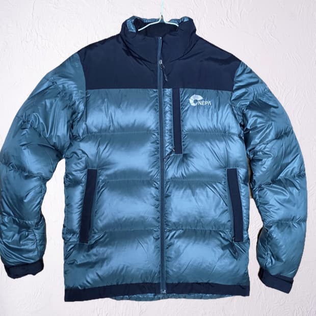 네파 여성패딩 XS팝니다