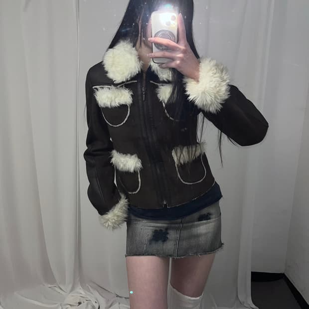 Vondutch 브라운 무스탕