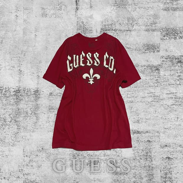 (guess) 00's punk graphic t 