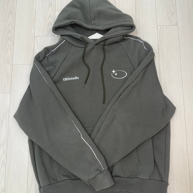 크로스드레슬리 기모후드티