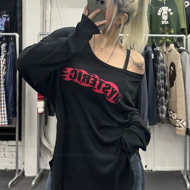 히스테릭 글래머 절개 롱슬리브