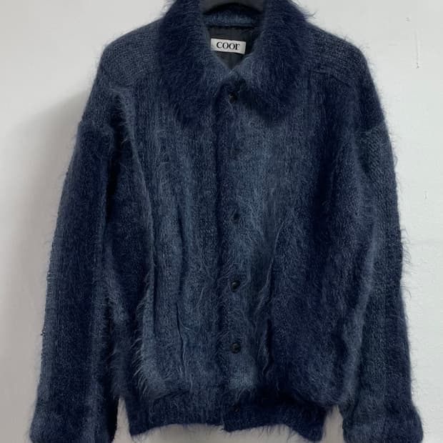 23FW 쿠어 모헤어 그라데이션 핀턱 칼라 가디건 (on.184)  