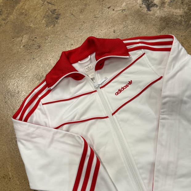 아디다스 흰빨 화이트 레드 트랙탑 져지