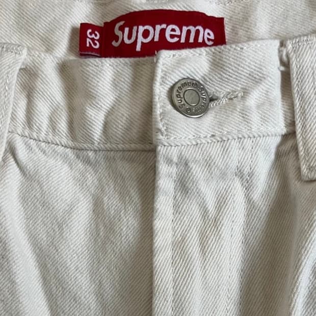 [24SS] 슈프림 배기진 화이트 32size (자수 로고 / 상태 최상