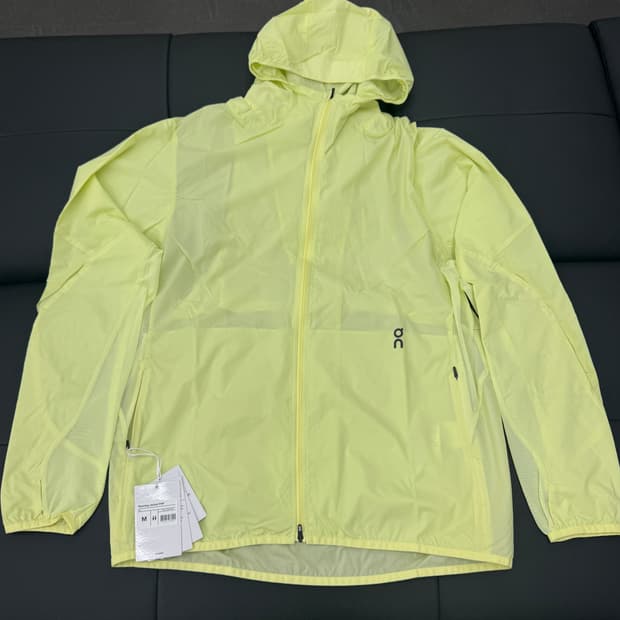 (M) 파프 x 온러닝 윈드브레이커 바람막이