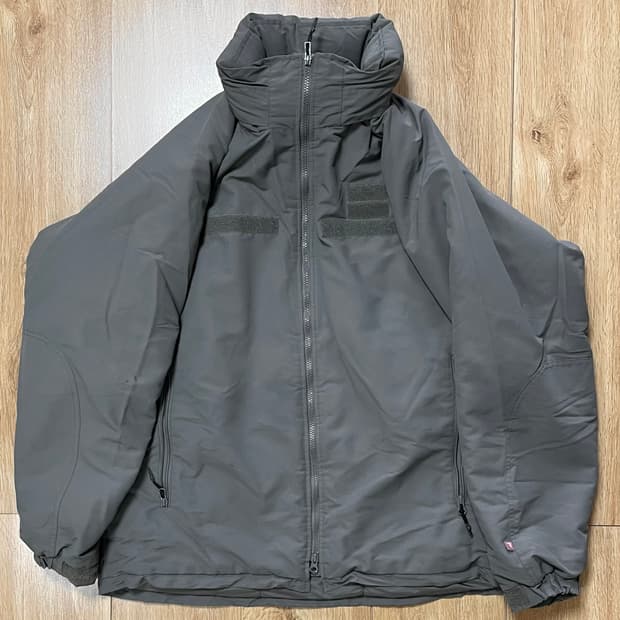 택포) 마모트 X 유니폼브릿지 프리마로프트 레벨 7 패딩 파카