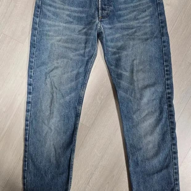 A.P.C. 아페쎄 남자청바지.  싸이즈 31