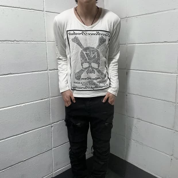 Roen skull printing sleeve