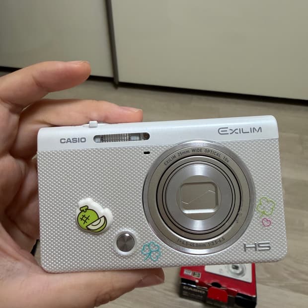 카시오 zr70 팝니다 
