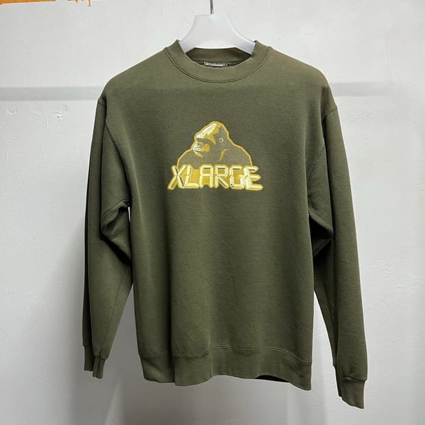 old xlarge sweat