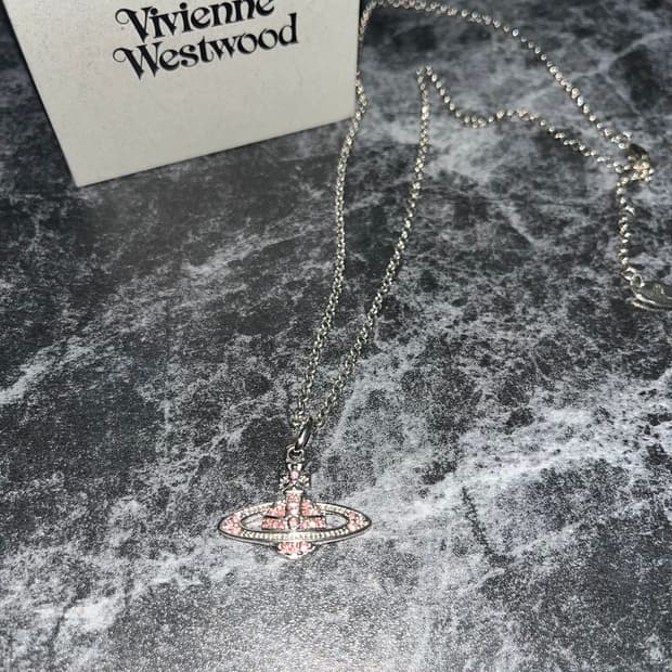 [Vivienne Westwood]비비안웨스트우드 릴리프 목걸이(핑크)