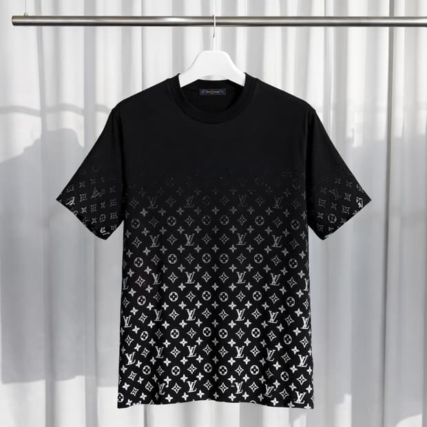 A+ / XL 루이비통 모노그램 그라디언트 반팔 티셔츠 백화점판