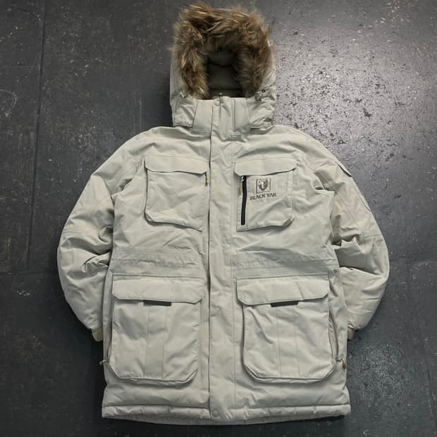 100 블랙야크 패딩