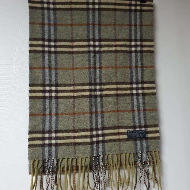 버버리 램스울 머플러 