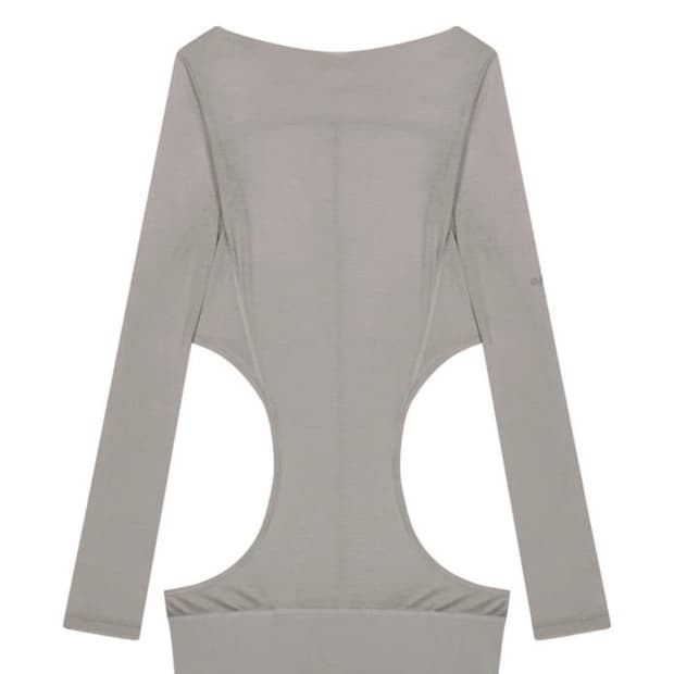 ojos Curved Cut Layered Tee / Warm Grey