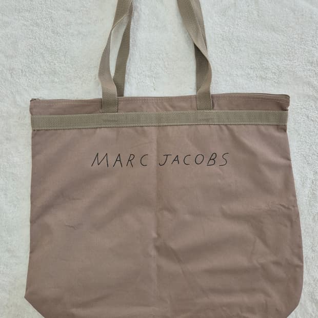 마크 바이 마크제이콥스 가방