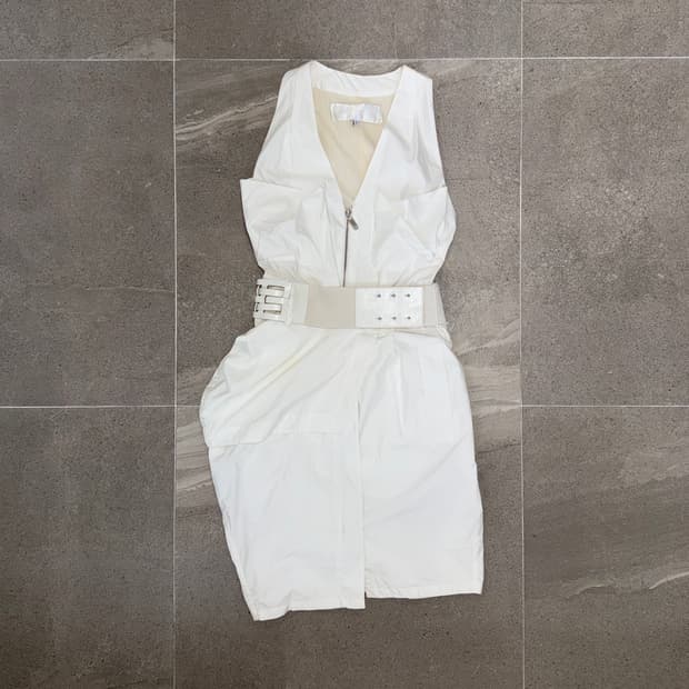 Obzee white draped balloon two way ops