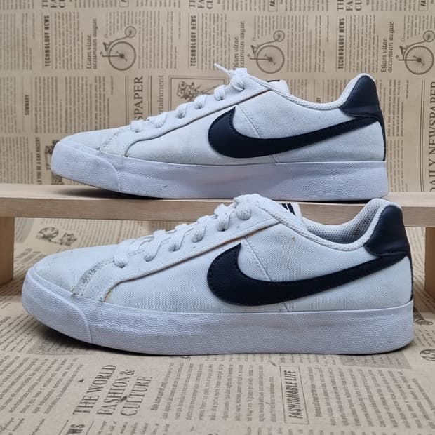 나이키 코트로얄 스니커즈250