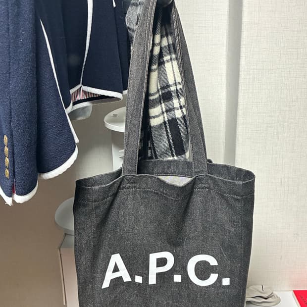 APC 데님 에코백