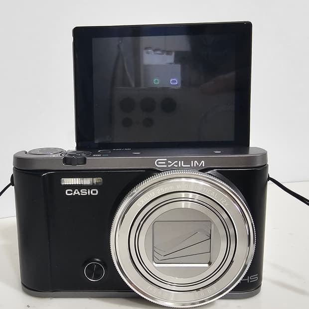 ​[S급] [미품]셀카 장인 카시오 ZR3100 블랙(메이크업모드)