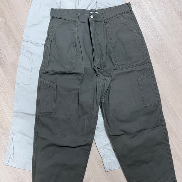 유니클로 U 와이드 핏 베이커 팬츠