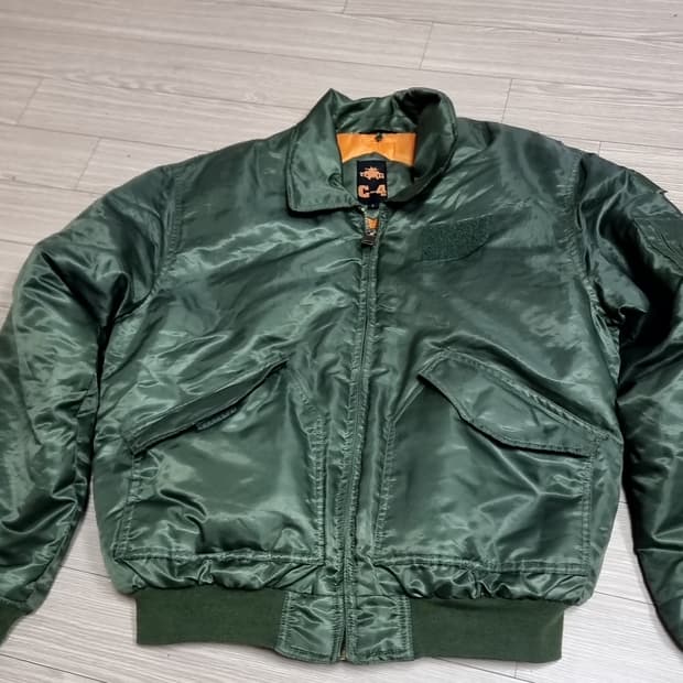 복각 ma-1 C-4 그린 봄버 자켓(105)