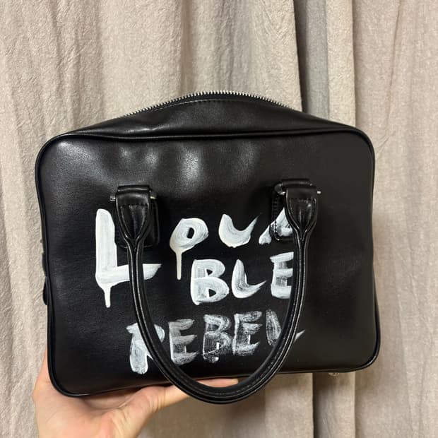comme des garcons 페인트백