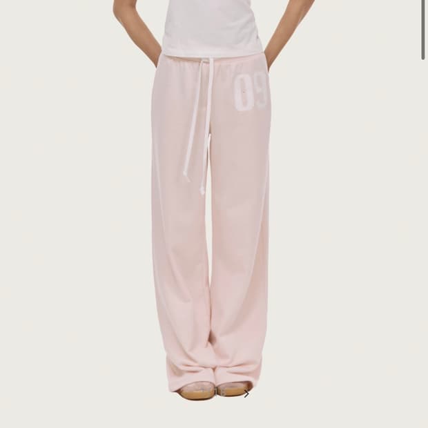 새상품 클리시어 09 넘버링 팬츠 기모 핑크