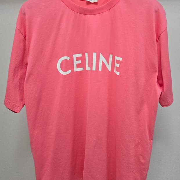 셀린느 로고 반팔 티셔츠 핑크 xl사이즈 105 판매