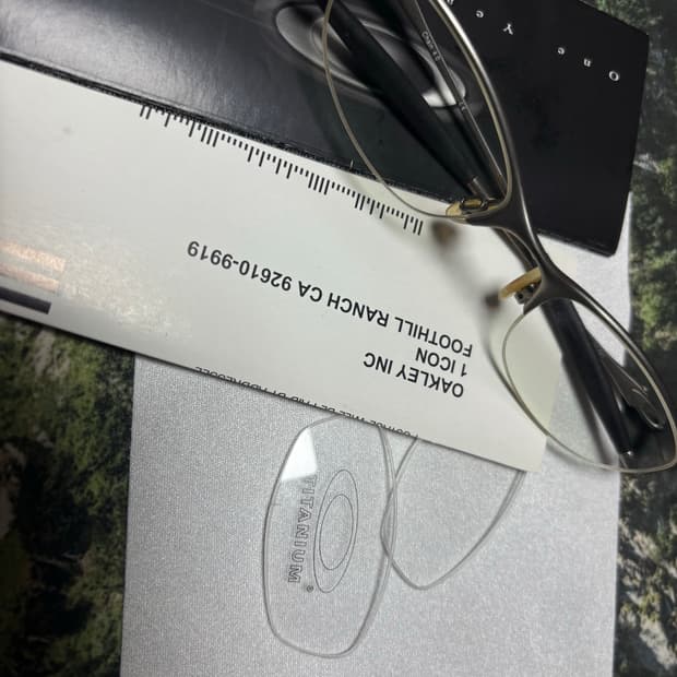 Oakley 오클리 chain 4.0 실버