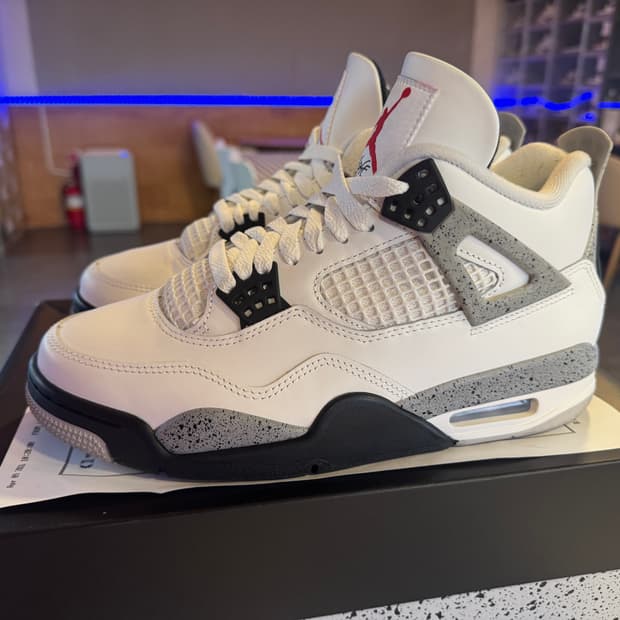 (정품) 조던4 화이트 시멘트 265 팝니다