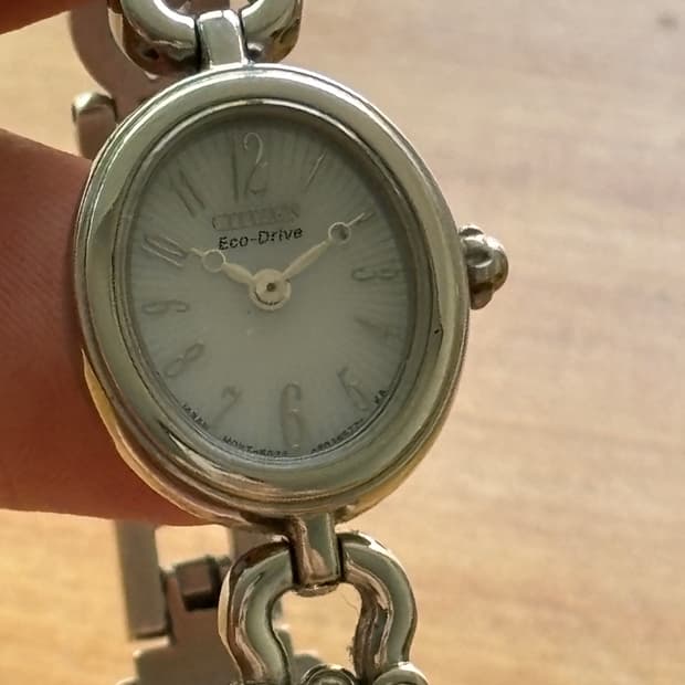 00s CITIZEN Eco-Drive Oval Jewelry Watch